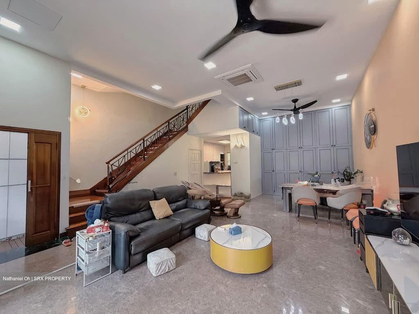 Kismis Place (D21), Terrace #550808831